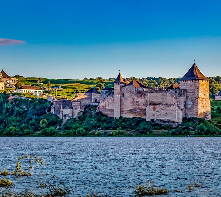 Тури Україною
